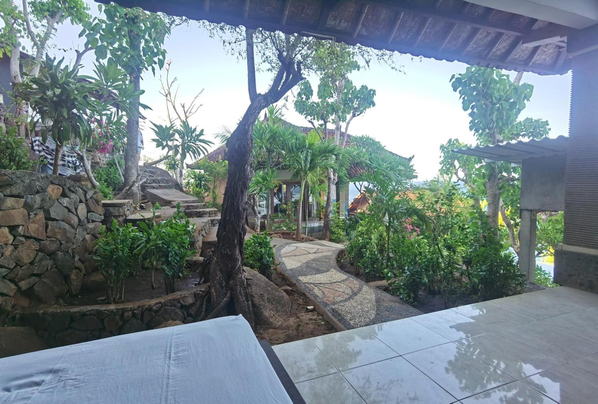 Hotel Wawa Wewe Rock Amed Exterior foto